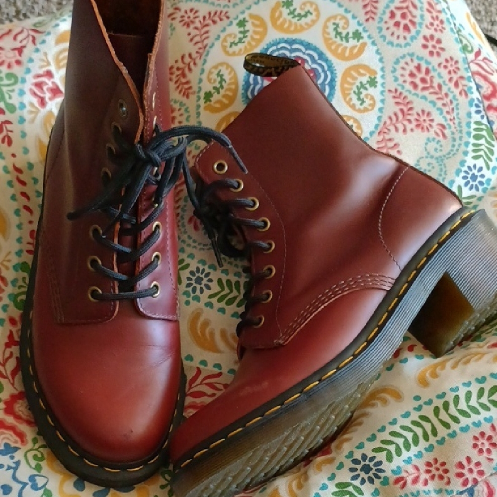 Dr Martens Clemency Lace-Up Boots